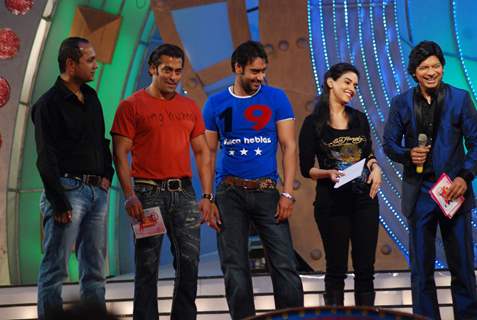 Salman Khan, Ajay Devgan, Asin and Shaan on the sets of Sa Re Ga Ma Little Champs Grand Finale