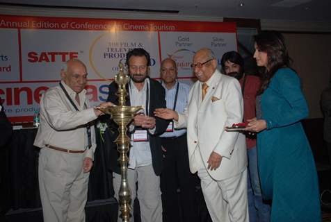 Yash Chopra and Shekhar Kapur at Cinema scapes conference at Leela, Andheri, Mumbai on Wednesday