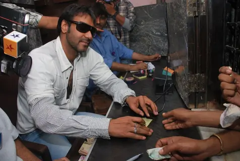 Ajay Devgan opens &quot;London Dreams&quot; Advance Booking Gaiety, Bandra, Mumbai