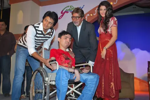 Amitabh Bachchan, Ritesh Deshmukh & Jacqeline Fernandes met the Aladin-Godrej Contest winners at a gala event held in Mumbai