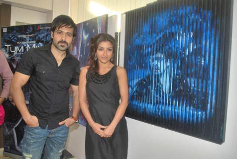 Emraan Hashmi and Soha Ali Khan at Tum Mile 3- D Painting Launch in Mumbai