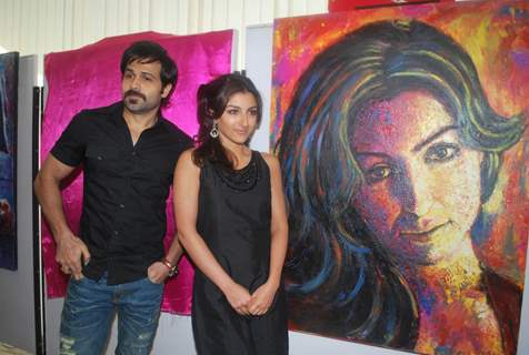 Emraan Hashmi and Soha Ali Khan at Tum Mile 3- D Painting Launch in Mumbai