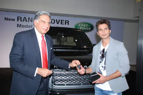 Shahid Kapoor receiving the keys of his new Range Rover Model Year 2010 from Mr Ratan N Tata, Chairman, Tata Sons & Tata Motors, at the Jaguar Land Rover Showroom in Mumbai on 2nd November 2009 Mr Kapoor purchased this Range Rover&quot;