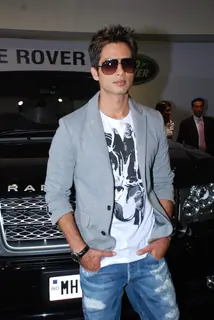 Shahid Kapoor receiving the keys of his new Range Rover Model Year 2010 from Mr Ratan N Tata, Chairman, Tata Sons & Tata Motors, at the Jaguar Land Rover Showroom in Mumbai on 2nd November 2009 Mr Kapoor purchased this Range Rover&quot;