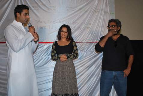 Abhishek Bachchan and Vidya Balan unveiled the first look of movie &quot;Paa&quot; at a media conference held in Mumbai