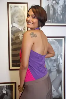 Miss India Ekta Chaudhary at the launch of Gini & Jony and Bajaj Allianz Groovy T-shirts at Gini Jony, Juhu showroom