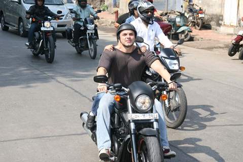 Sohail Khan with his son at Harley Davidson rally at VT to Bandra