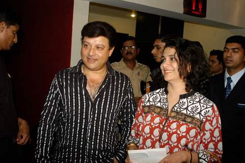 Sachin and Supriya at the premiere of film &quot;Ekaant&quot; at Juhu, Mumbai