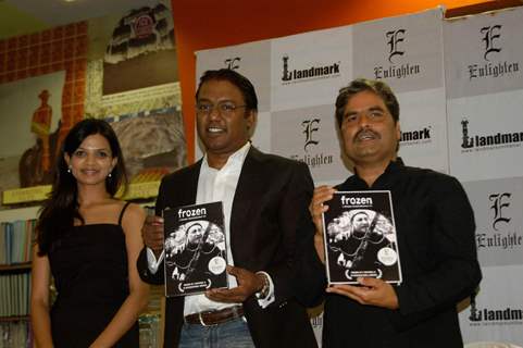 Vishal Bharadwaj at Frozen film DVD launch at Landmark