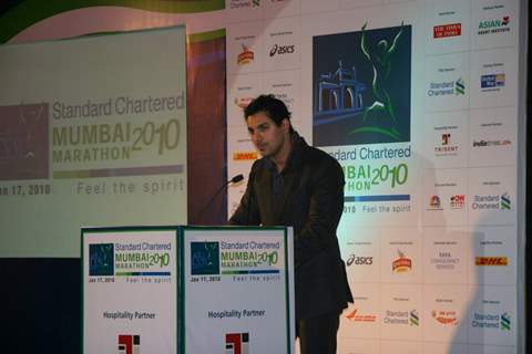 John Abraham at &quot;Standard Chartered Mumbai Marathon 2010&quot; press meet at Oberoi Hotel (IANS: Photo)