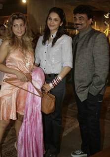 Ramona Narang,Isha Koppikhar and Wendell Rodricks at the graces Resort collection preview