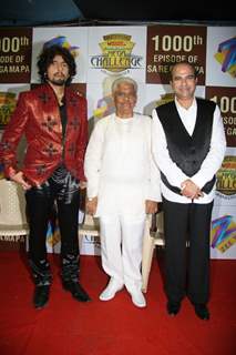 Guest at the 3 idiots star cast at Saregama 1000th Episode Bash at Andheri, Mumbai