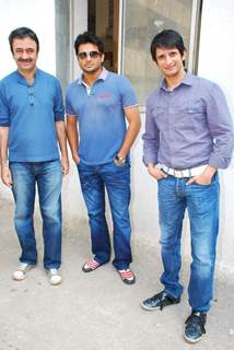 Sharman Joshi and R Madhvan at 3 Idiots Promotional Eevent in Radio Mirchi