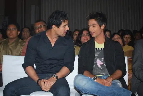 Bollywood actor John Abraham and Shahid Kapoor at &quot;PETA Awards&quot;