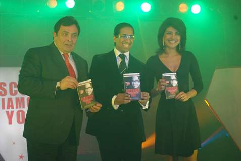 Priyanka Chopra and Rishi Kapoor at the launch Arindam Chaudhuri