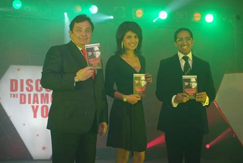 Priyanka Chopra and Rishi Kapoor at the launch Arindam Chaudhuri