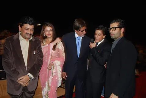 Aishwarya Rai, Amitabh Bachan, Shah Rukh Khan and Karan Johar at Police Show at Andheri Sports Complex