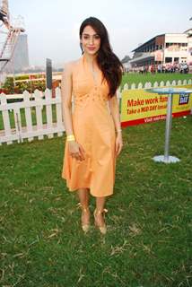 Rashmi Nigam at Mid-Day race in Mahalxmi Race Course