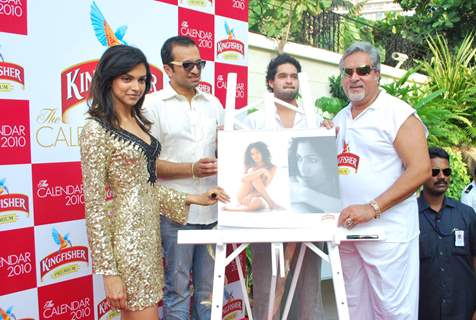 Deepika Padukone at Kingfisher calendar launch in Napeansea Road, Mallya''s residence
