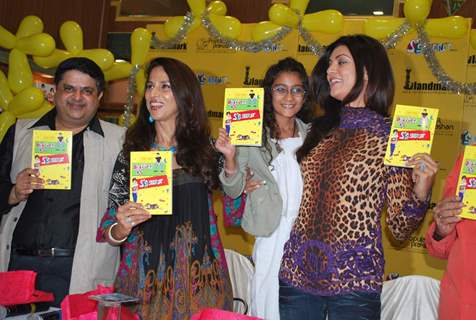 Sushmita Sen at Shobha De''s book S'' Secret launch at Landmark, Infiniti Mall