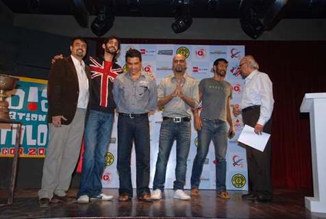 Raghu and Milind Soman at Announcement of India International Triathlon 2010