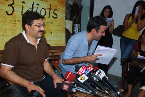 3 Idiots Press Conference