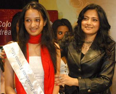 The audition round of the Pantaloons Femina Miss India (east)2010 started in Kolkata on 5th Jan  Actress June Malia & Fashion Designer Agnimitra Paul thoroughly assessed and scrutinized each of the selected girls