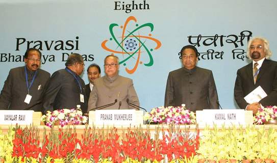 Union Ministers Pranab Mukherjee, Vayalar Ravi, Kamal Nath, Veerrappa Moily and adviser to Pm Sam Pitroda at the inaugural of '''' 8th Pravasi Bharatiya Divas'''' in New Delhi on Friday