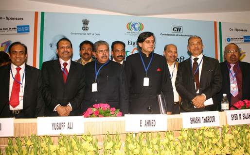 Union Minister for Overseas Indian Affairs Vayalar Ravi and Union Minister (MOS) Shashi Tharoor with the Delegates during the Gulf Session at the 8th Pravasi Bharatiya Conference in New Delhi on Saturday