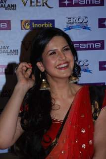 Zarine Khan of Veer unveiled at Fame Malad