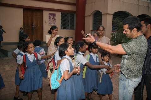 Salman Khan at St Catherine''s Home at Andheri