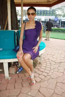 Models at HDIL Race at Mahalaxmi Race
