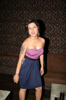 Australian singer Shelly Misra''s album Full Moon launch with Nikita Anand and Hard Kaur at Kir