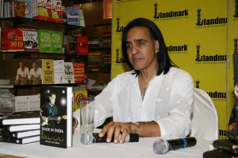 Made in India Biddu''s book launch at Landmark