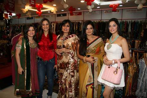 Rakshanda Khan Valentine Collection Launch by Nayab Pankaj Udhas and Sheeba at Firangi Market