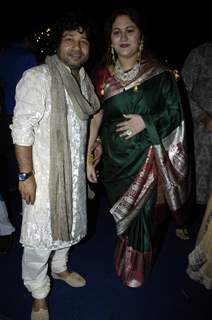 Singer Kailash Kher with his wife celebrating their wedding anniversary bash at Sun N Sand