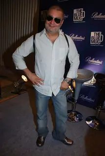 Vinay Pathak at The Blue Mug play press meet