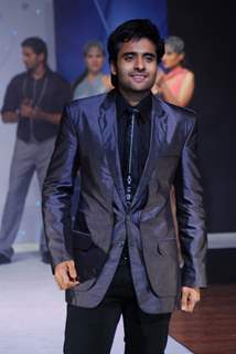 Jackie Bhagnani with top models on the ramp for SNDT show choreographed by Elric Dsouza at St Andrews Auditorium