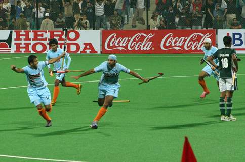 Prabhjot Singh scored third goal for the India during the Hero Honda World Cup on New Delhi, 28 Feb 2010