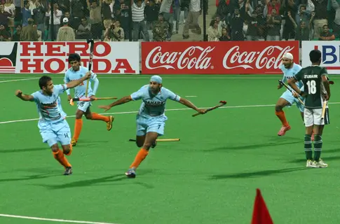 Prabhjot Singh scored third goal for the India during the Hero Honda World Cup on New Delhi, 28 Feb 2010