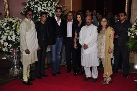 Amitabh Bachchan, Shahrukh Khan Abhishek Bachchan, Anil Ambani, Amar Singh and Tina Ambani at Ambani''s Big pictures bash at Grand Hyatt