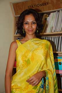 Dipannita Sharma at Sonali Kulkarni''s book launch &quot;So Kul&quot; at Crosswords, Juhu