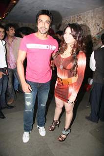 Aashish Chaudhry at Manik Soni''s birthday bash at Kino''s Cottage