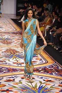 Models walks on the Ramp for Pria Kataria Show at Lakme Fashion Week 2010