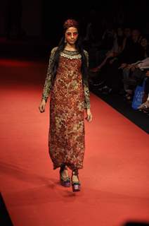 Model walk on the ramp for Sabyasachi Mukherjee at Lakme Fashion Week 2010
