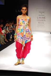 Model walk on the ramp for Shyamal Bhumika at Lakme Fashion Week 2010