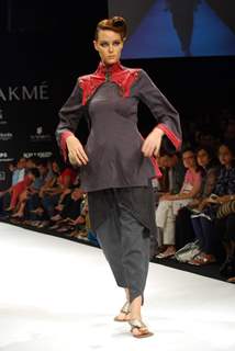 Model walks on the ramp for designer Digvijay Singh at Lakme Fashion Week 2010