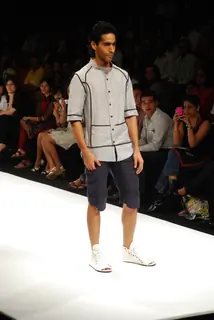 Model walks on the ramp for designer Amalaraj Sengupta at Lakme Fashion Week 2010