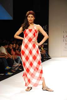 Model walks on the ramp for designer Asmita Marwa at Lakme Fashion Week 2010