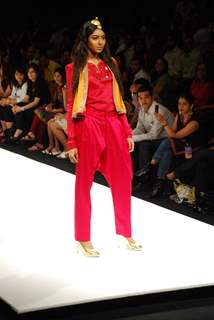 Model walks on the ramp for designer Vijay Balhara at Lakme Fashion Week 2010